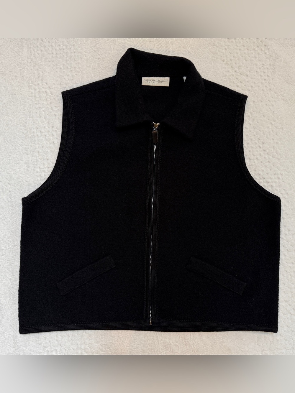 Valerie Stevens Pure Wool Black Vest Petite Large Made in Italy Zippered